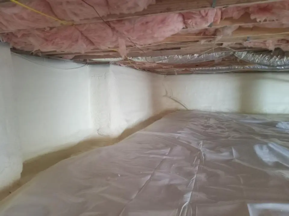 Crawl space encapsulation with closed-cell spray foam for Roof Maintenance in Vineyard